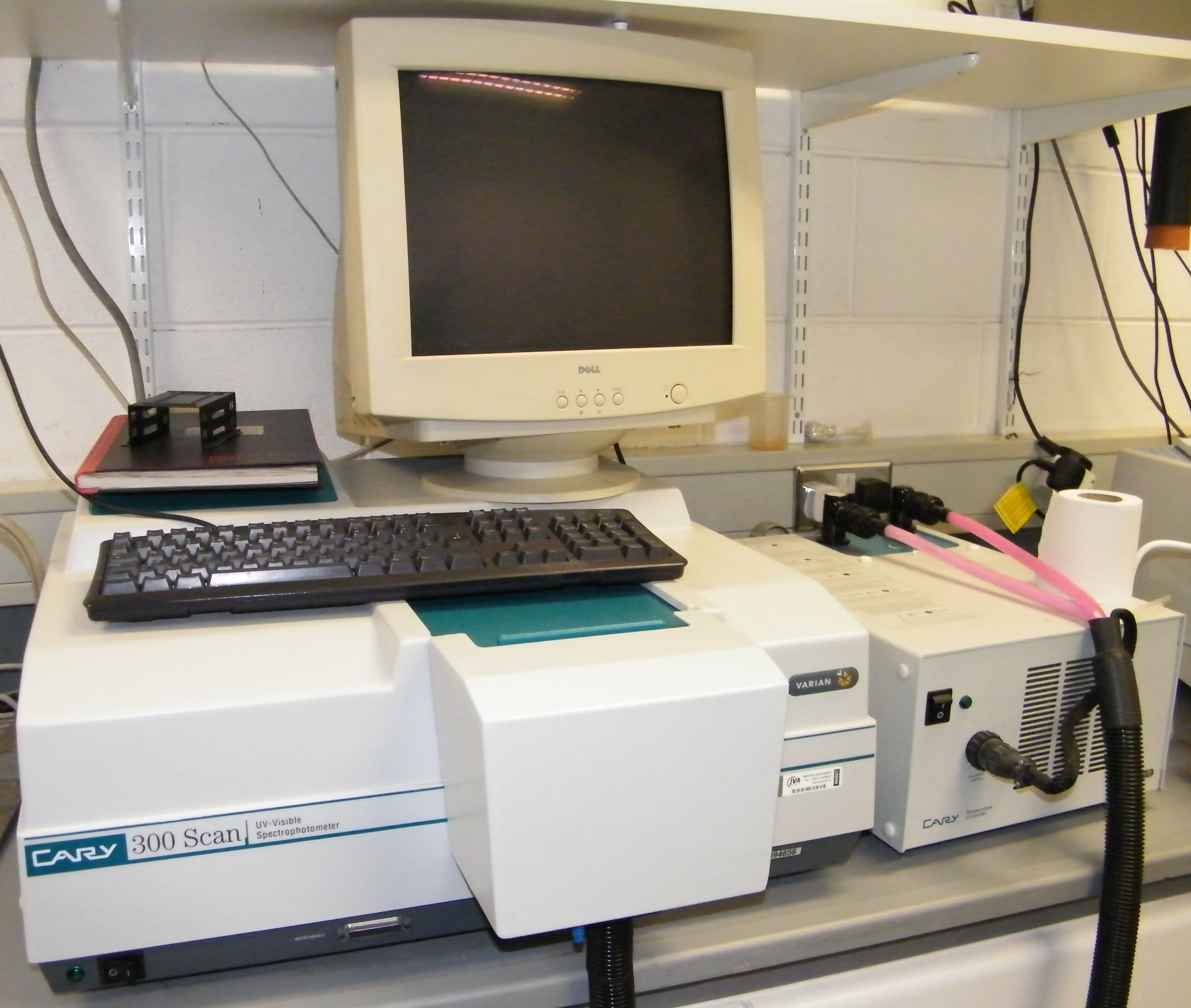 Varian UV-VIS Cary 300